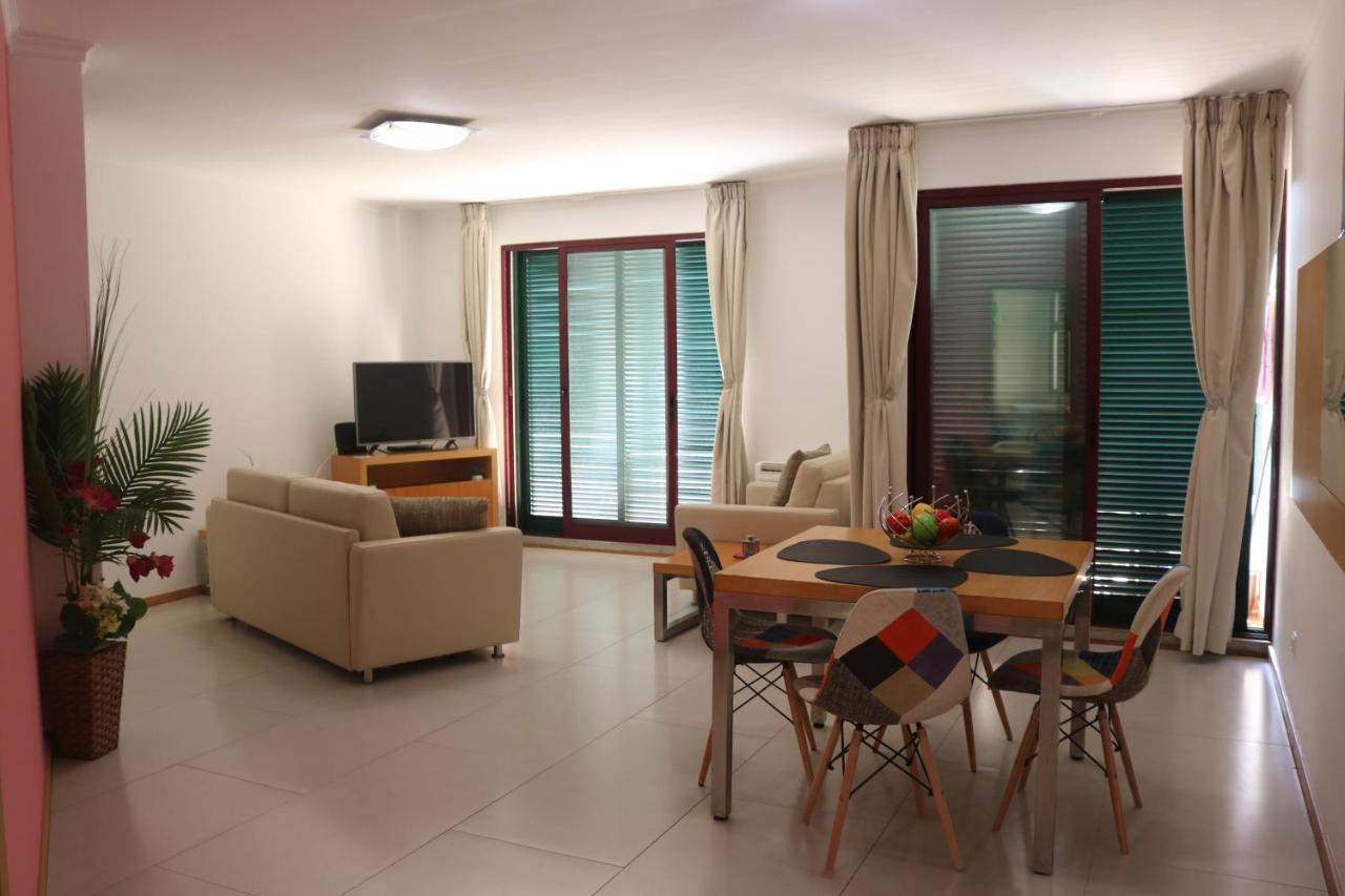 Appartement Garajau Terrace Orchids à Caniço Extérieur photo